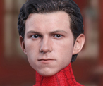 新生スパイダーマンの素顔を公開!